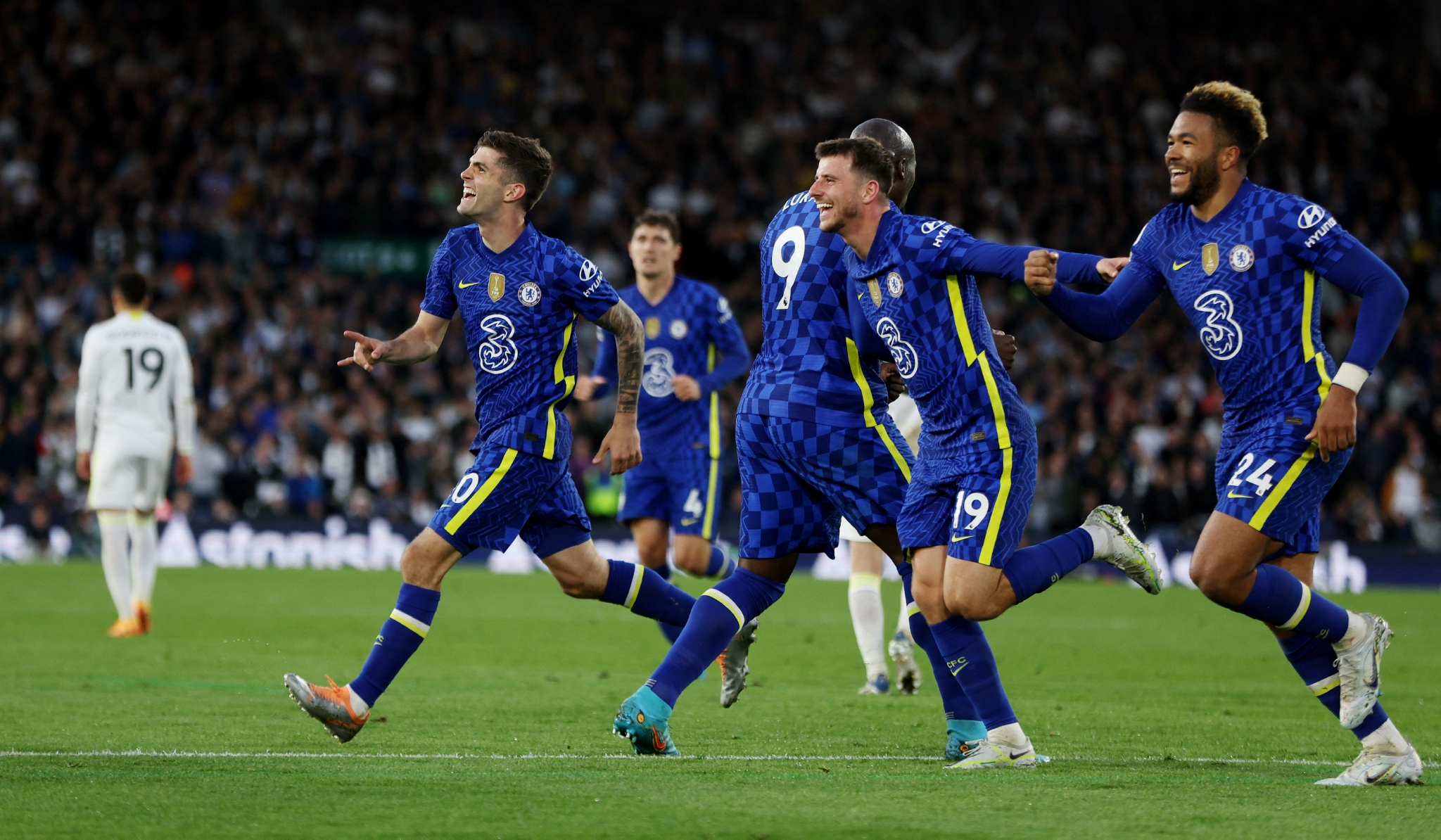 一直被视作 一直被视作