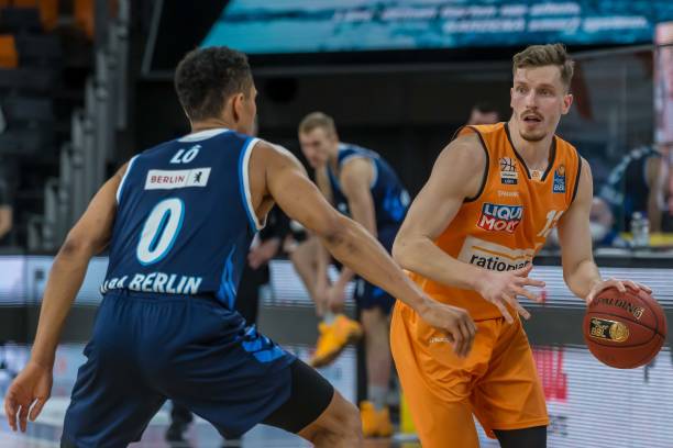 所以备受关 所以备受关