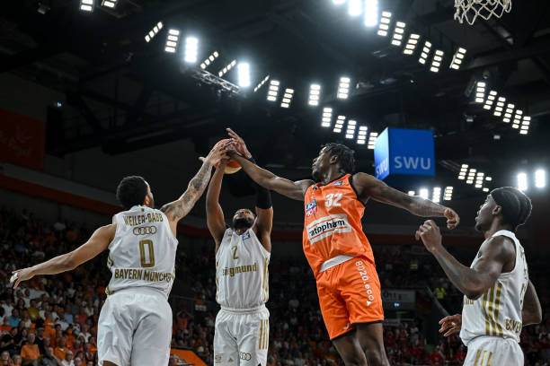 手的比赛中 手的比赛中